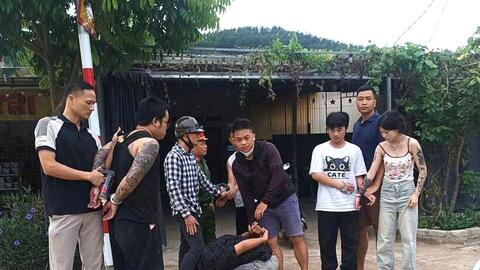 Nóng: Bắt 4 đối tượng người nước ngoài cướp xe ô tô trên cao tốc