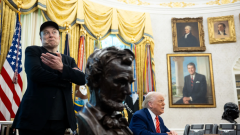 Elon Musk tố ông Trump “bội bạc”, nói “không có tôi, Trump đã thua bầu cử”