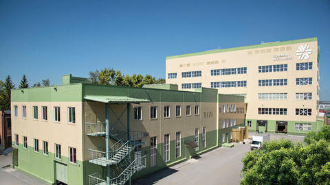 Quy trình sản xuất sản phẩm chăm sóc sức khỏe chuẩn châu Âu – ghi nhận trực tiếp từ bên trong nhà máy Siberian Wellness