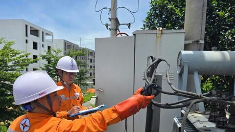 EVNNPC khuyến cáo tiết kiệm điện khi hoá đơn tăng cao