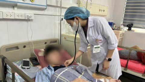 Nhập viện cấp cứu sau khi bị lợn cắn