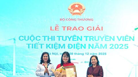 Trao 22 giải thưởng Cuộc thi 'Tuyên truyền viên tiết kiệm điện năm 2025'