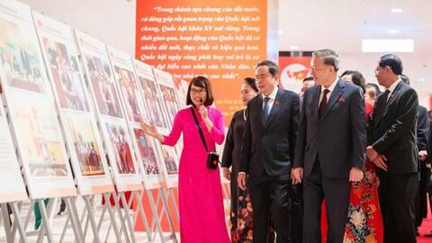 Hành trình 80 năm Quốc hội Việt Nam: Từ Tổng tuyển cử đầu tiên tới nghị trường hiện đại