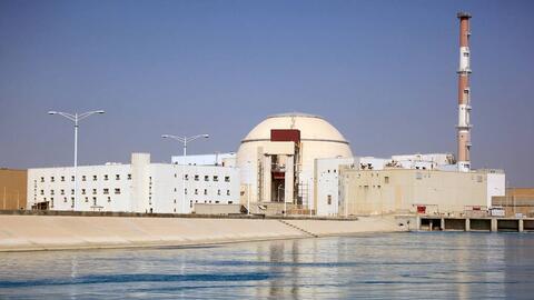 Mỹ tấn công nhà máy điện hạt nhân Iran, nói Tehran đã nhượng bộ