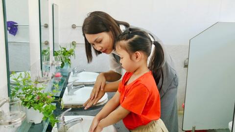 Không chủ quan với bệnh tay chân miệng