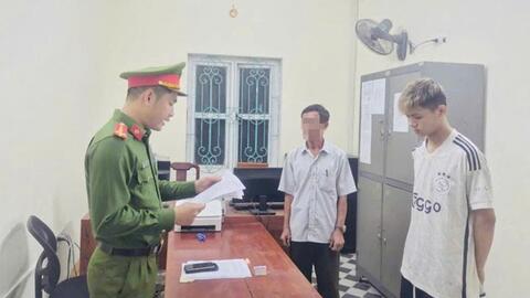 Bắt tạm giam đối tượng cạy cốp xe máy, trộm cắp tài sản tại bãi biển