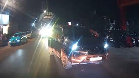 Xử lý tài xế dừng xe ngược chiều trên quốc lộ ở Đắk Lắk sau phản ánh của người dân