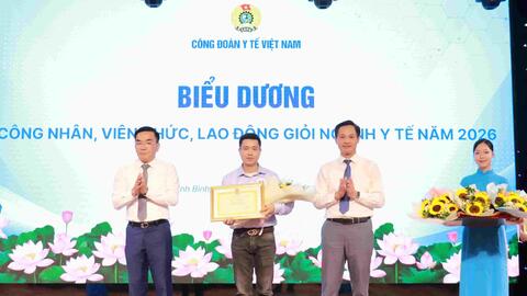 Gắn học tập và làm theo Bác với các phong trào thi đua, nâng cao chất lượng ngành Y tế