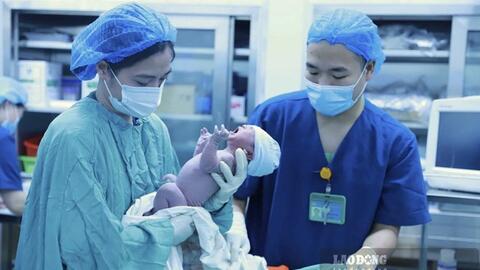 Giải đáp chế độ nghỉ thai sản cho nam giới đang làm việc tại xã