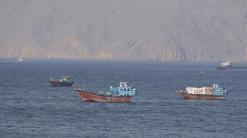 2 tàu UAE cùng lúc bị tấn công khi đi qua eo biển Hormuz