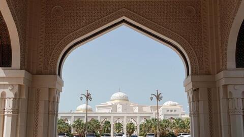 Thế giới 19.8: UAE dừng giao thương với Iran sau cáo buộc tập kích tên lửa