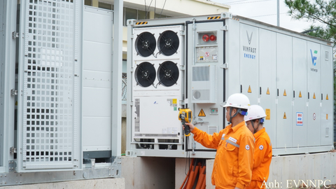 EVNNPC duy trì tăng trưởng, bảo đảm cung ứng điện và nhiệm vụ cuối năm