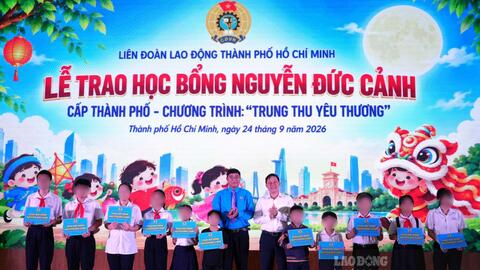 Trao học bổng Nguyễn Đức Cảnh cho 120 học sinh vượt khó, học giỏi ở TPHCM