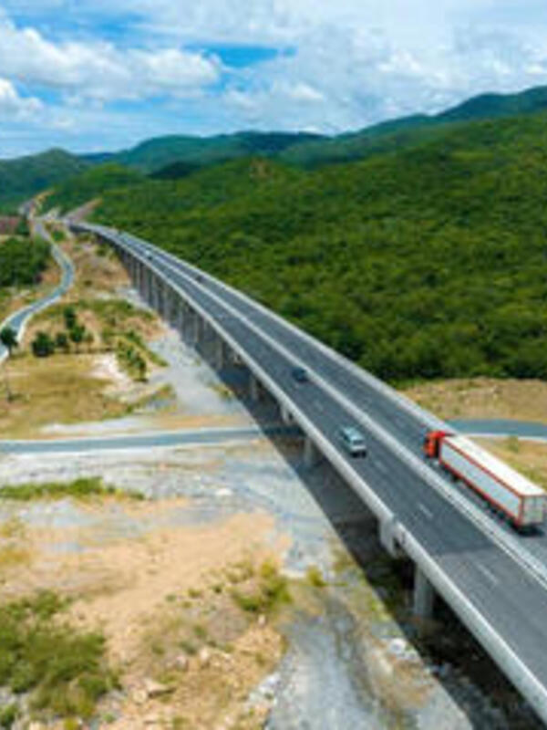Từ 2/3 - 31/5/2026, ghi nhận hơn 9,7 triệu lượt phương tiện lưu thông trên cao tốc Bắc - Nam phía Đông