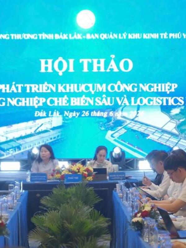 Chùm ảnh: Hội thảo về công nghiệp chế biến sâu và logistics liên vùng tại Đắk Lắk