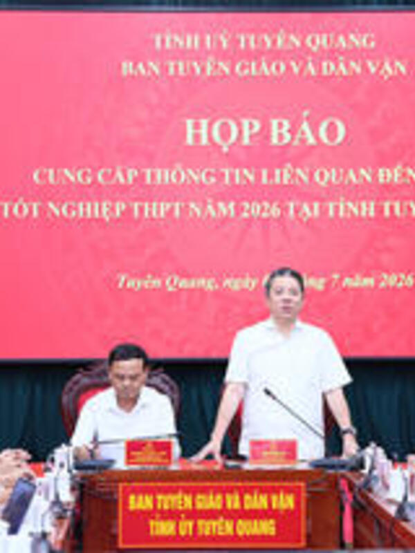 Tuyên Quang xin cho thí sinh Trường chuyên tỉnh Tuyên Quang thi lại môn Toán, Bộ Giáo dục và Đào tạo nói gì?
