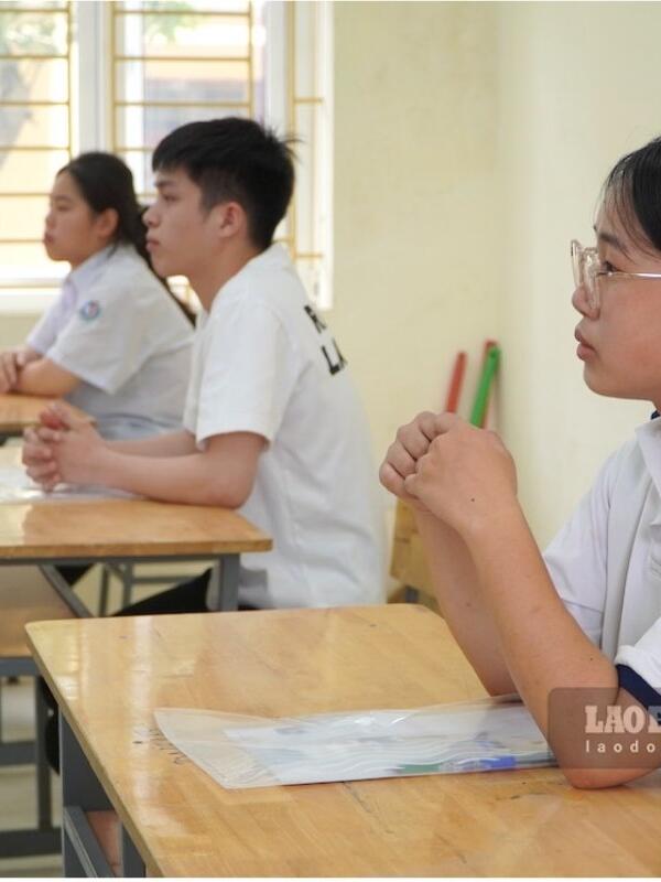 Chờ điểm chuẩn đại học 2026, thí sinh hồi hộp đếm ngược từng ngày