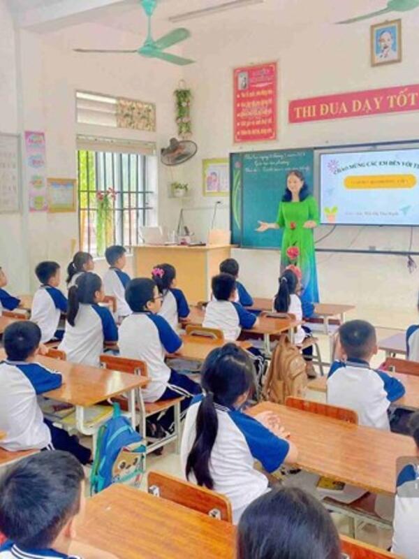 Ninh Bình sắp xếp trường học, lựa chọn hiệu trưởng bằng thang điểm 100