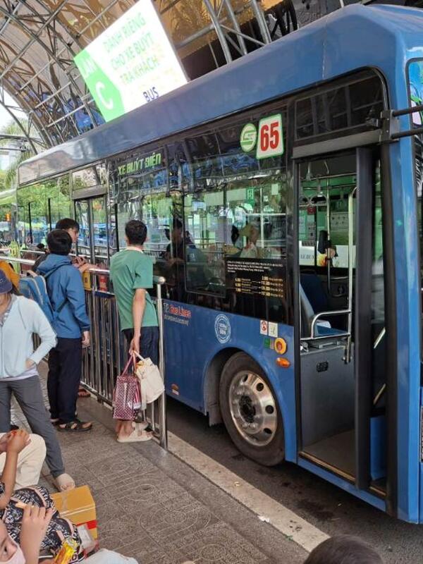Cách xác thực để đi xe buýt miễn phí ở TPHCM từ ngày 1.10