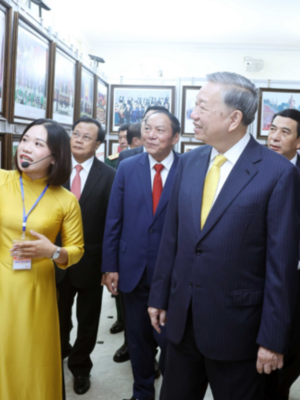 Phát triển kinh tế văn hóa - phát huy sức mạnh nội sinh - kiến tạo đất nước phát triển nhanh, bền vững