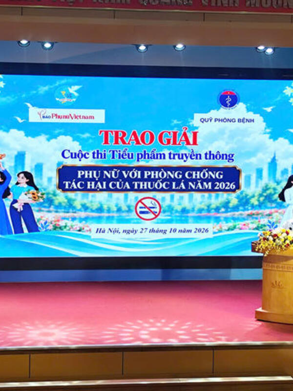 Phụ nữ lan tỏa thông điệp về mái ấm và cộng đồng không khói thuốc