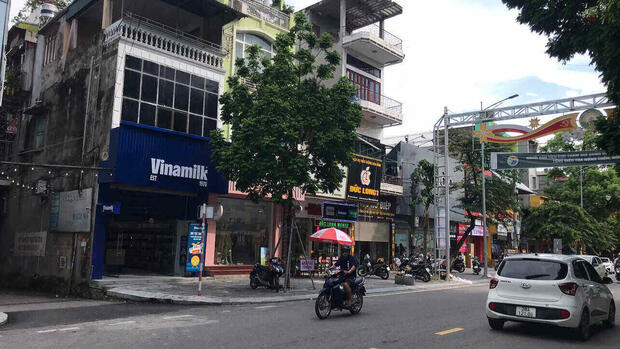 Người dân Phú Thọ rục rịch đổi biển hiệu, cập nhật địa chỉ mới
