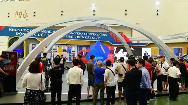 Công nghệ Việt tỏa sáng tại triển lãm KH&CN