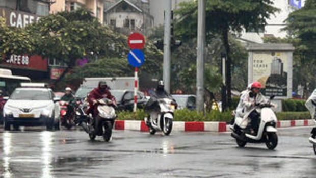 Thời tiết ngày 05/12: Miền Bắc tiếp tục rét, miền Trung mưa lớn