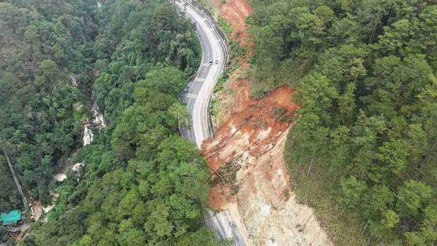 Tạm thời thông xe đèo Prenn vào Đà Lạt ở một số khung giờ