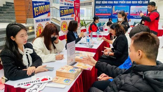 Hà Nội có 10.627 chỉ tiêu tuyển dụng dịp cuối năm 2025