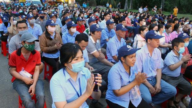 Tết sum vầy đến với công nhân lao động tỉnh Đồng Tháp