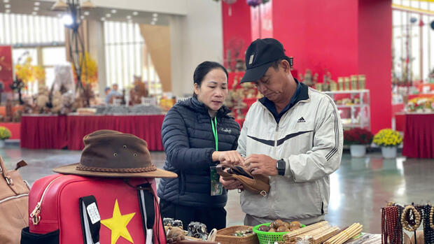 Toàn cảnh Hội chợ Mùa Xuân 2026 trên các cơ quan báo chí ngày 4/2