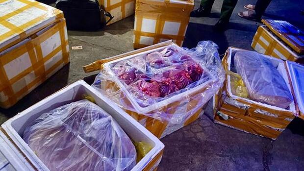 Điện Biên thu giữ hơn 1 tấn thực phẩm không rõ nguồn gốc