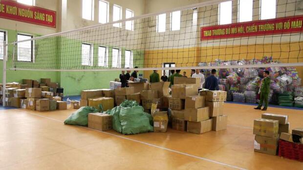 Triệt phá đường dây thuốc lá điện tử trị giá hơn 8,7 tỉ đồng