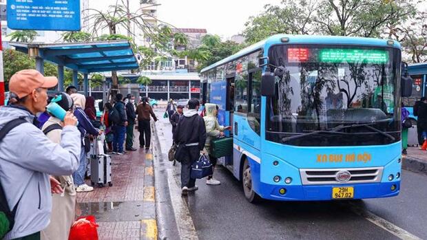 Hà Nội miễn tiền vé trên 128 tuyến buýt suốt kỳ nghỉ Tết