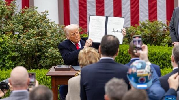 Châu Âu cảnh báo thuế mới của Mỹ vi phạm thỏa thuận thương mại