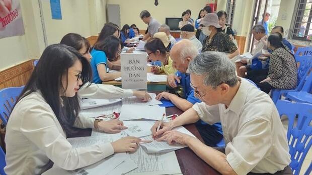 Lương hưu cao phụ thuộc trực tiếp vào mức và thời gian đóng BHXH