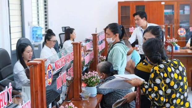 Chế độ tiền lương lao động hợp đồng theo Nghị định 111