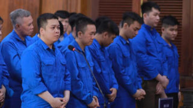 Xét xử vụ án trộm súng trưng bày tại một số bảo tàng