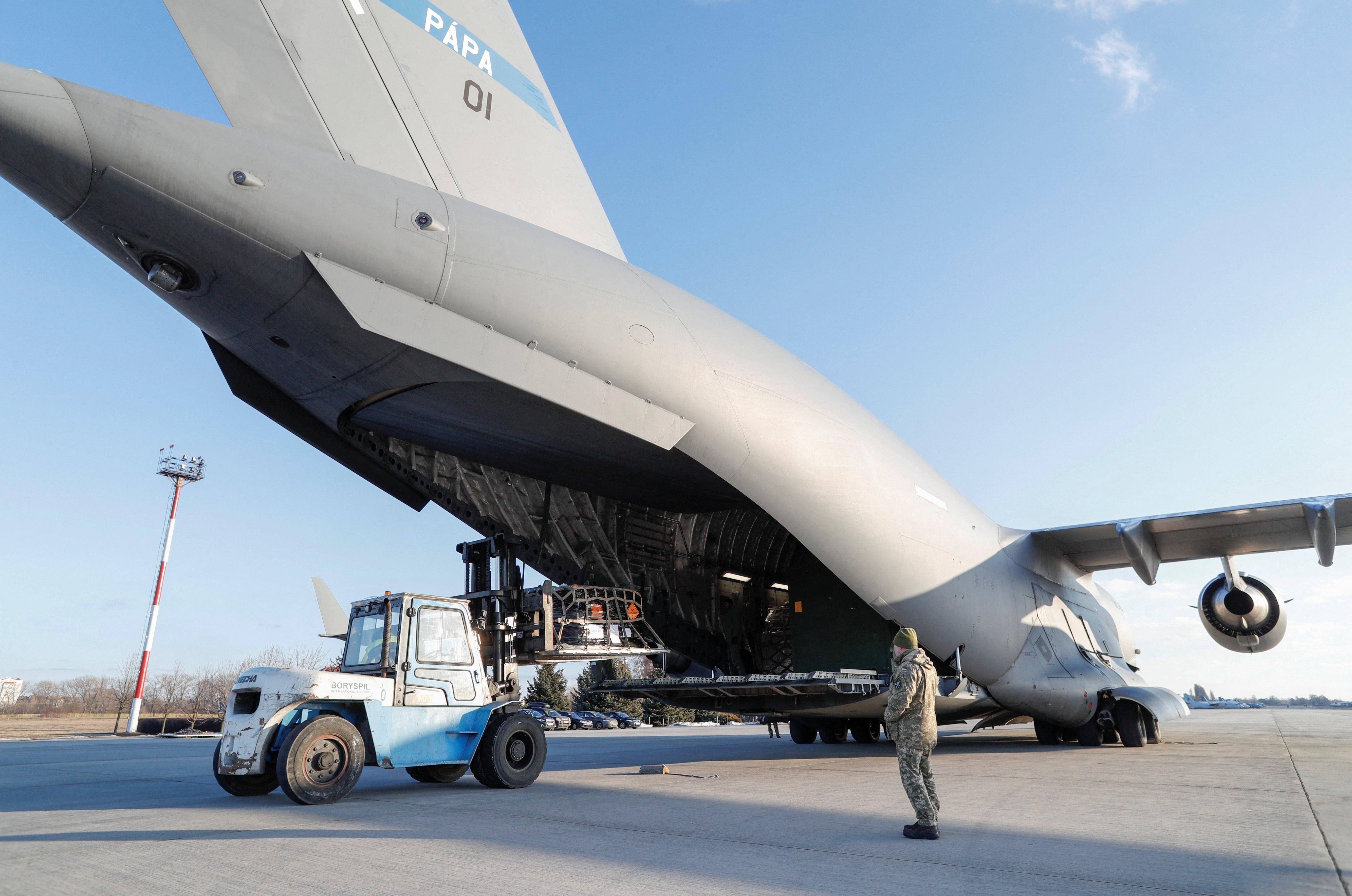 Ukraine tiếp nhận tên lửa từ Lithuania ảnh 2