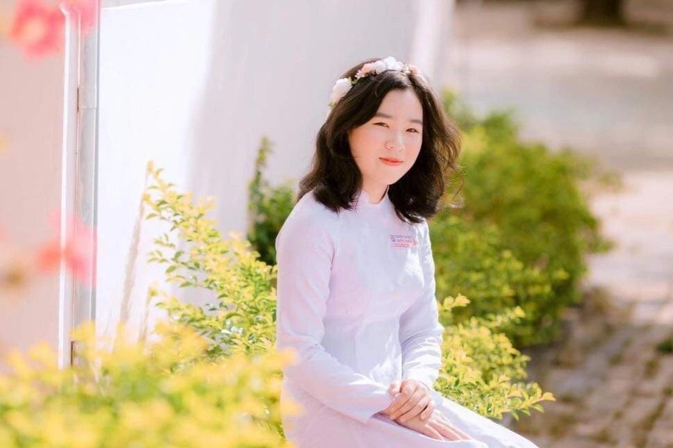 Sinh viên ở TP.HCM làm thêm 8-9 tiếng/ngày ảnh 3 Sinh vien o TP.HCM lam them 8-9 tieng/ngay anh 3