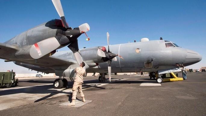 Máy bay trinh sát CP-140 Aurora tại một căn cứ quân sự của Canada. Ảnh: Canadian Press.