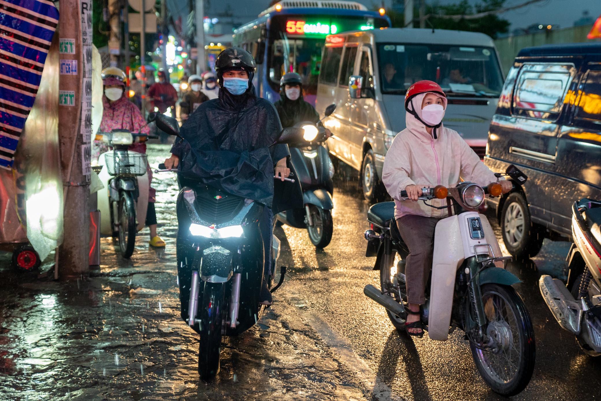 Duong Le Van Viet mo rong anh 5