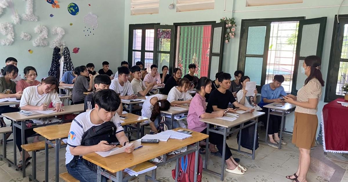 Thanh Hóa: Hướng dẫn gần 38 nghìn thí sinh đăng ký dự thi tốt nghiệp THPT  2022 | Báo Giáo dục và Thời đại Online