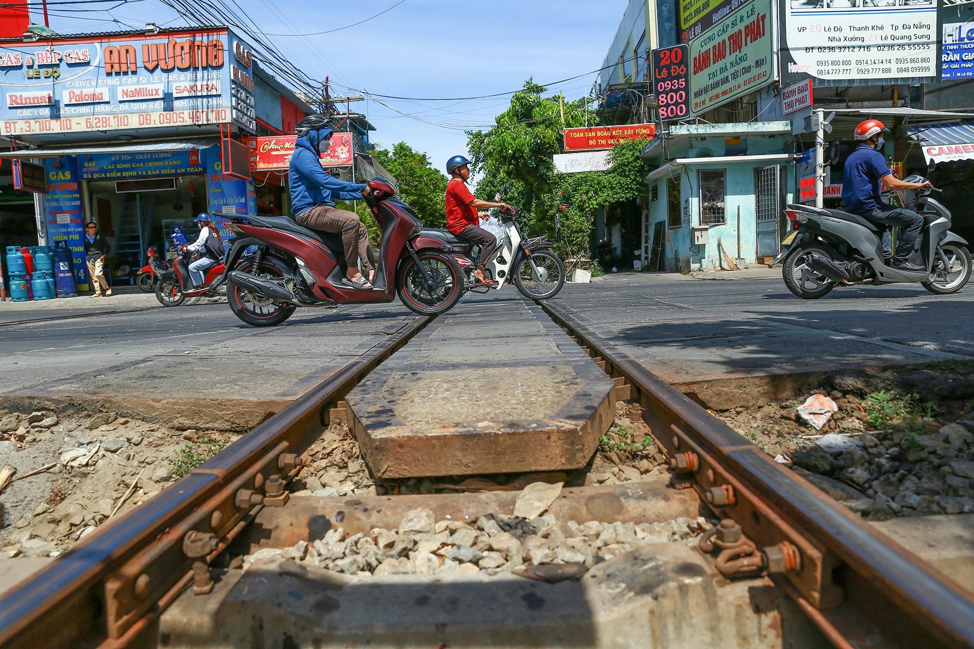 Di doi ga Da Nang anh 9