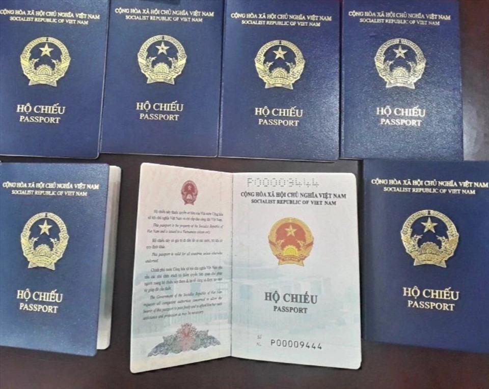 Bộ Ngoại giao thông tin việc Đức dừng cấp visa vào hộ chiếu mới