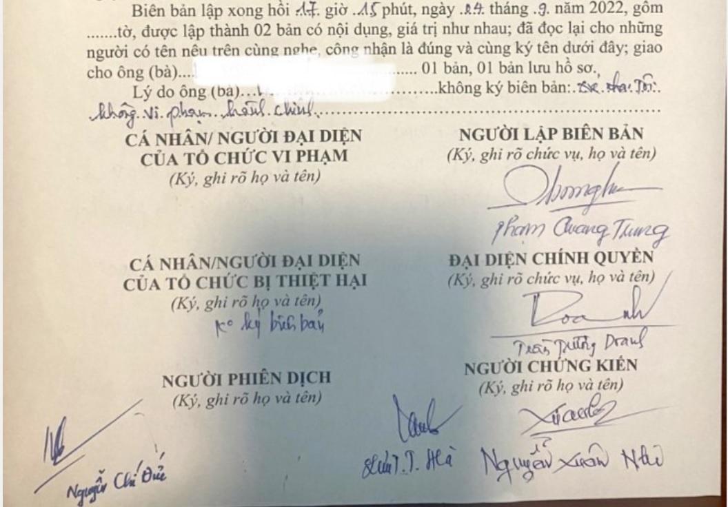 TP Móng Cái lập biên bản vi phạm hành chính đối với trường hợp phụ huynh không cho con mình tiêm phòng vaccine Covid-19. Ảnh: Cổng thông tin điện tử TP Móng Cái.