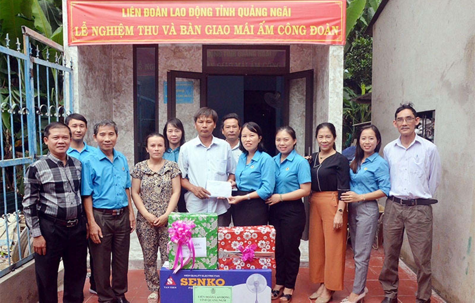 Những ngôi nhà tình nghĩa Công đoàn