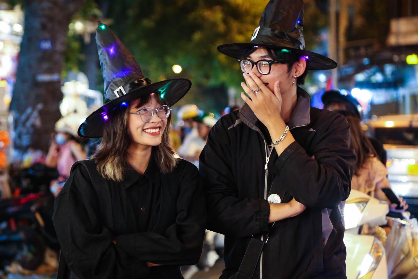 Halloween Ha Noi anh 6