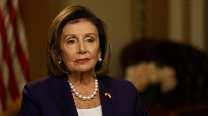 Chủ tịch Hạ viện Mỹ Nancy Pelosi trả lời phỏng vấn đài CNN. Ảnh: CNN.